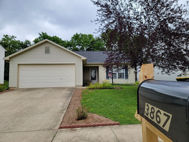 Building Photo - Single family home in The Highlands