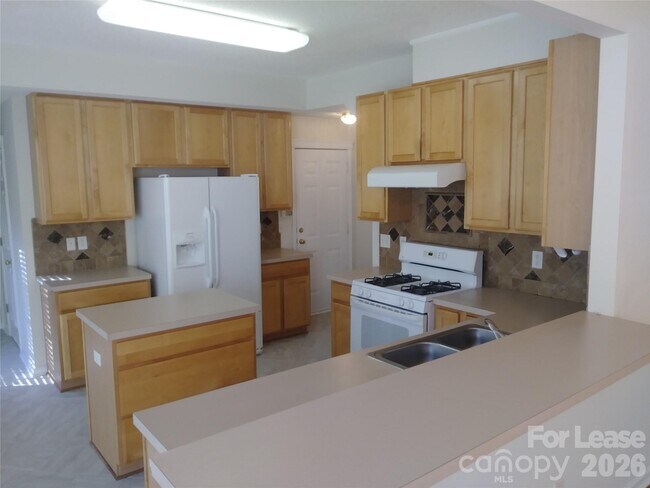 Building Photo - 12029 Stone Forest Dr