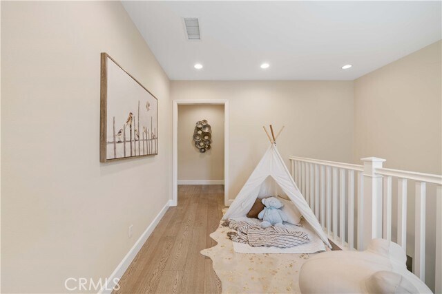 Building Photo - 66 Berkshire Wood