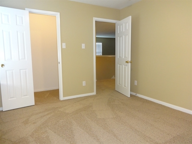 Building Photo - 16727 Foursquare Dr