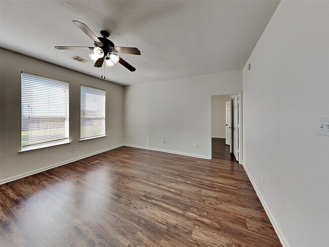 Building Photo - 2303 Cantabria Ln