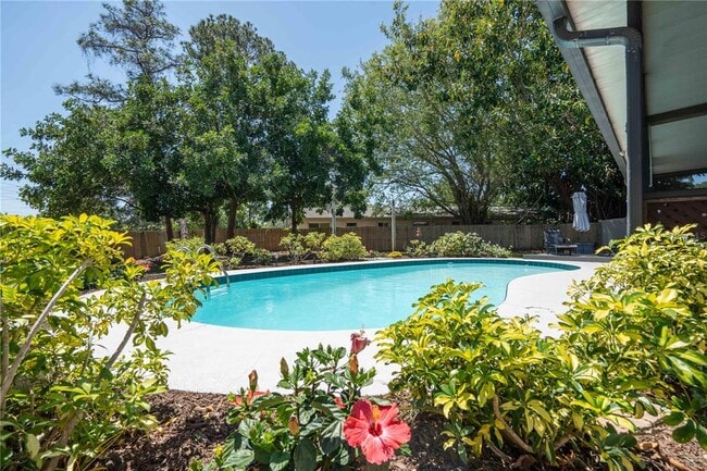 Building Photo - 11438 126th Terrace