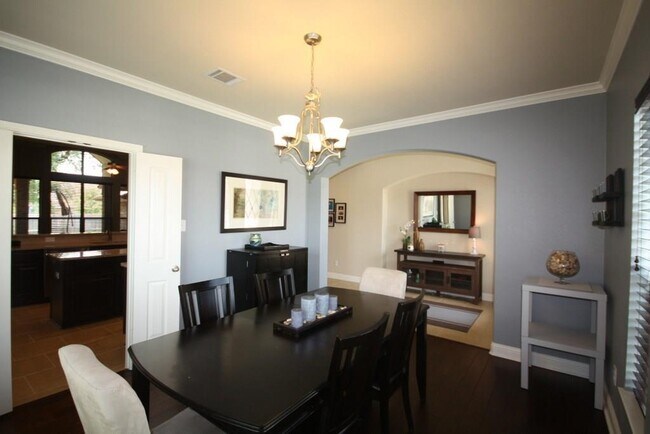 Building Photo - 2839 Nolina Ln