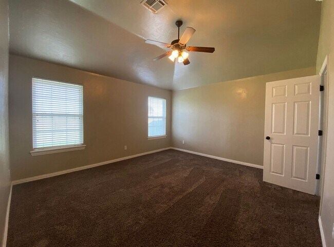 Building Photo - First Month Free!  Freshly Remodeled - New...