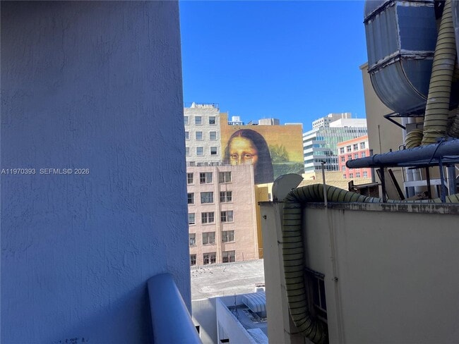 Building Photo - 151 SE 1st St