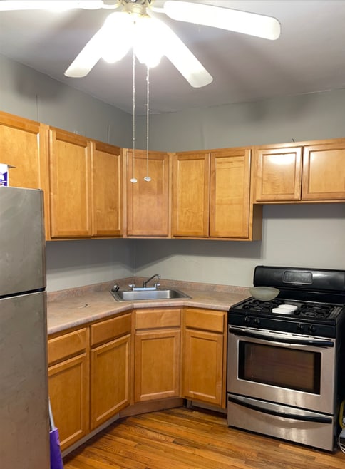 Building Photo - 5535 Kamin St