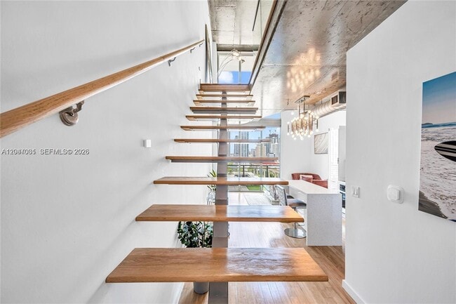 Building Photo - 690 SW 1st Ct