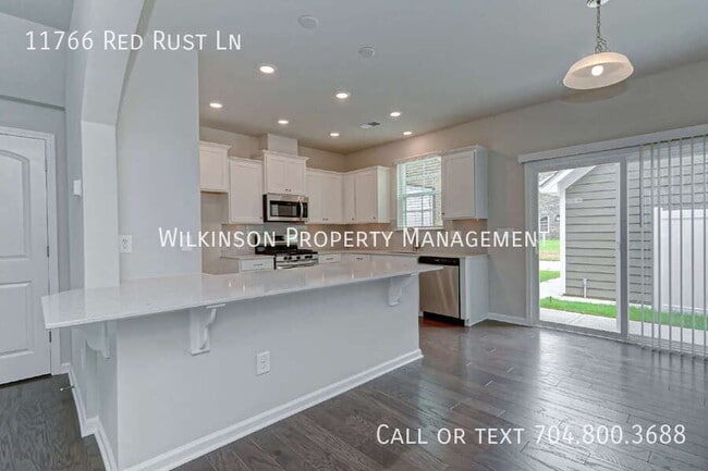 Building Photo - 11766 Red Rust Ln