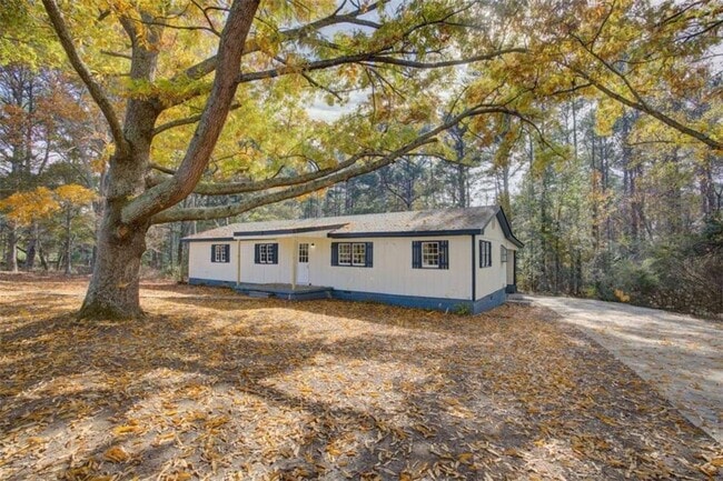 Building Photo - 201 Oglesby Bridge Rd SE