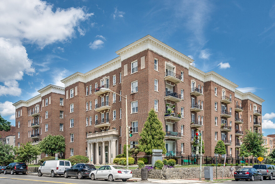 Building exterior - Highview and Castle Manor