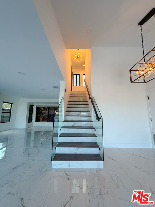 Building Photo - 3845 Olympiad Dr