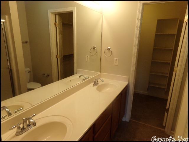 Building Photo - 10800 Frenchmen Loop