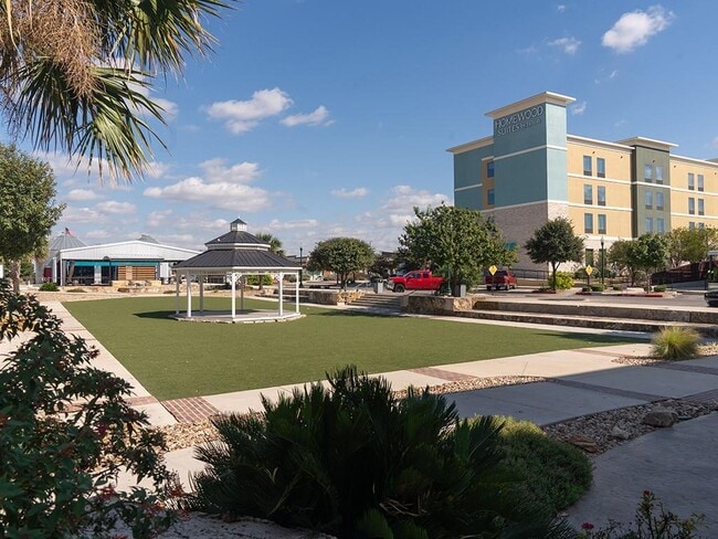 Building Photo - 630 Central Pkwy