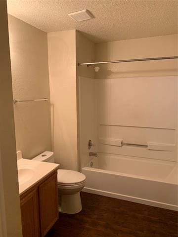 Building Photo - 904 Valleybrook Dr