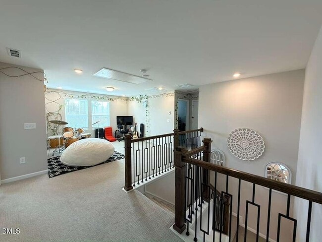 Building Photo - 3500 Barn Rd