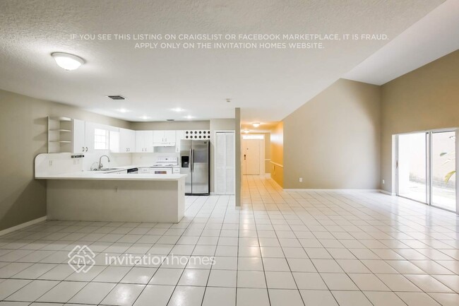 Building Photo - 8301 NW 194th Terrace