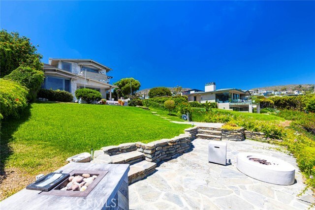 Building Photo - 1051 Marine Dr