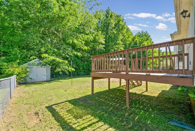 Building Photo - 750 Carmack Ct