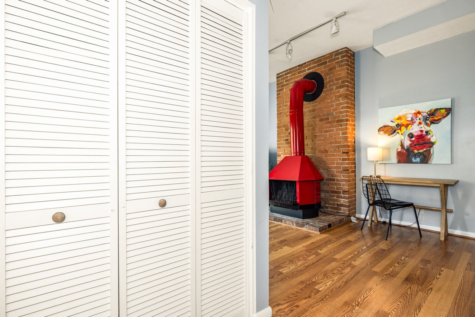 Building Photo - 962 Pavilion St