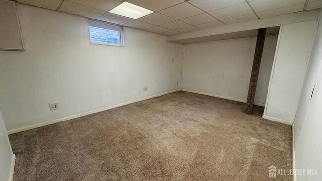 Building Photo - 966 Bergen Ave