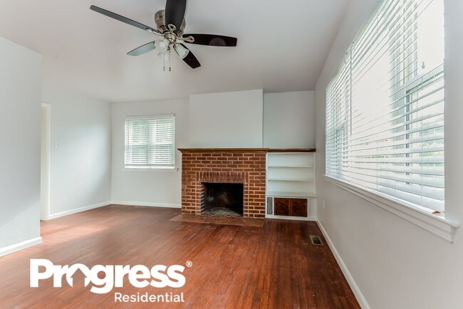 Building Photo - 1510 Shore Rd