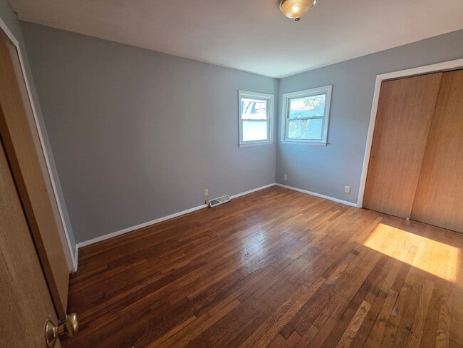 Building Photo - 5165-5167 N 45th St