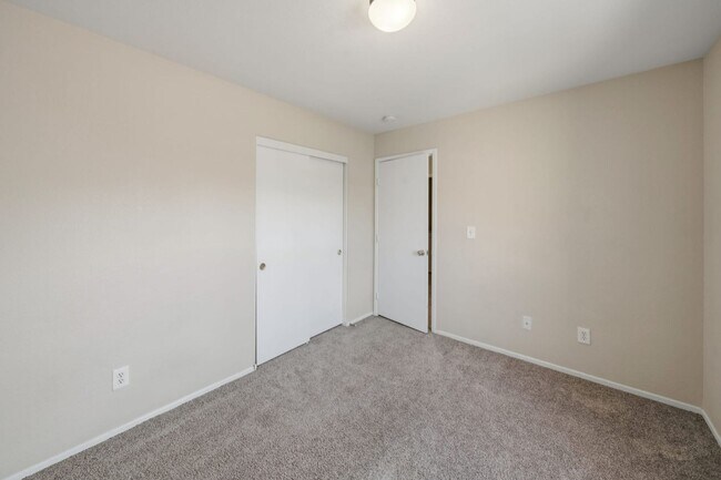 Building Photo - 9021 Spirit Canyon Ave