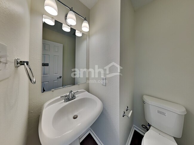 Building Photo - 9414 W Stargazer Dr