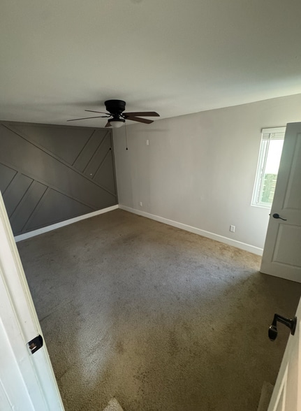 primary room from doorway - 8043 Roy St