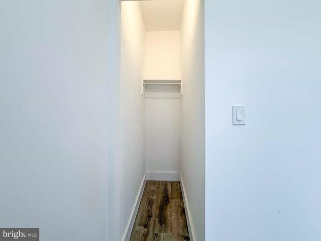 Building Photo - 30 Haddon Ave