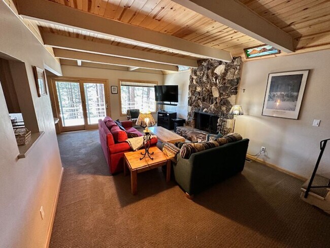 Building Photo - Warm & Inviting Cabin on the Meadow Avail. rental for 6-7 people!! Available starting 8/15/26!! C...