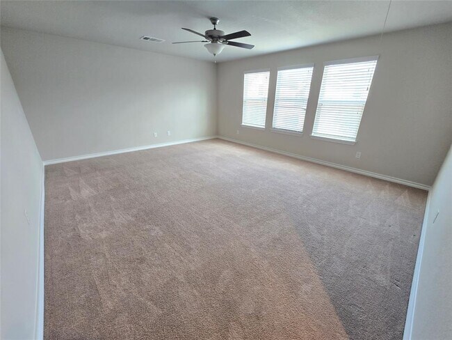 Building Photo - 1305 Eagle Ridge Trail