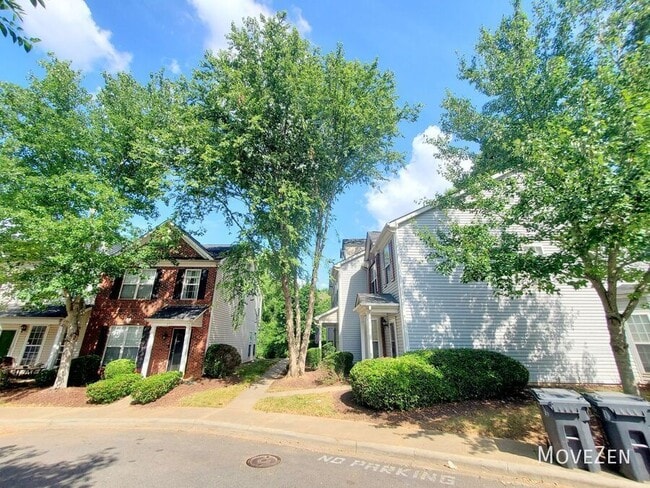 Building Photo - 8955 Gerren Ct