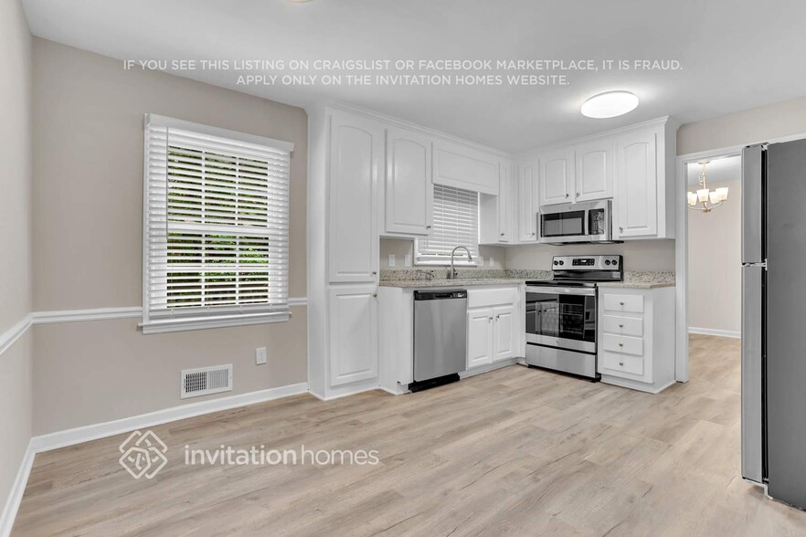 Building Photo - 2182 Ridgewood Ct