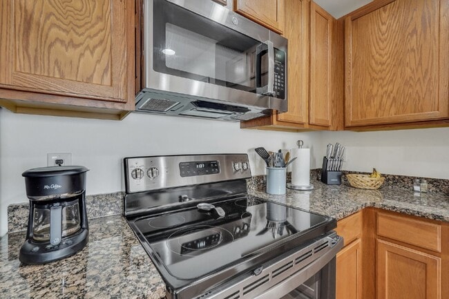 Building Photo - "Charming 2 Bed, 2 Bath Rental Home in Sun City, SC - Don't Miss Out!"