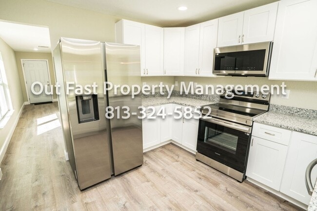 Building Photo - Fresh-Build 3-Bedroom Home in Lakeland