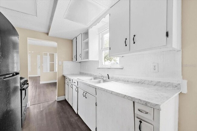 Building Photo - 1703 7th Ave N