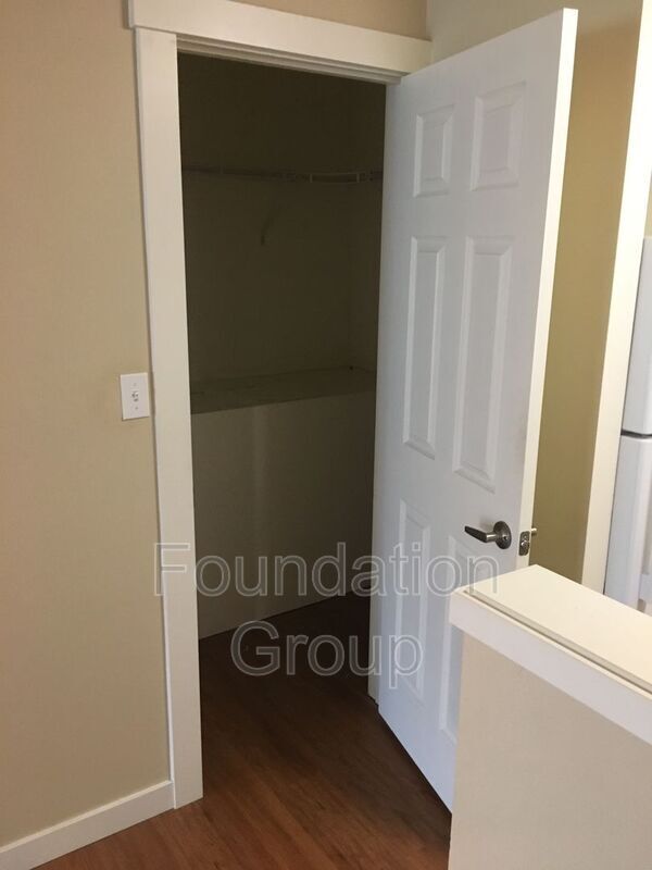 Building Photo - 4238 27th Ave W