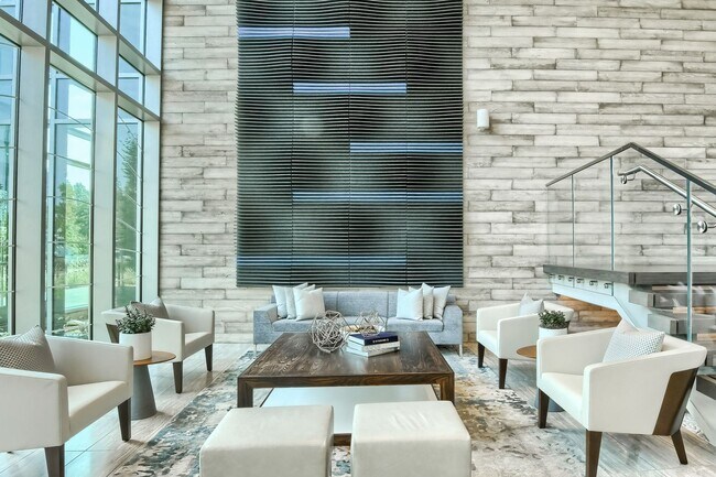 Building Photo - Two Bedroom Penthouse in Denver