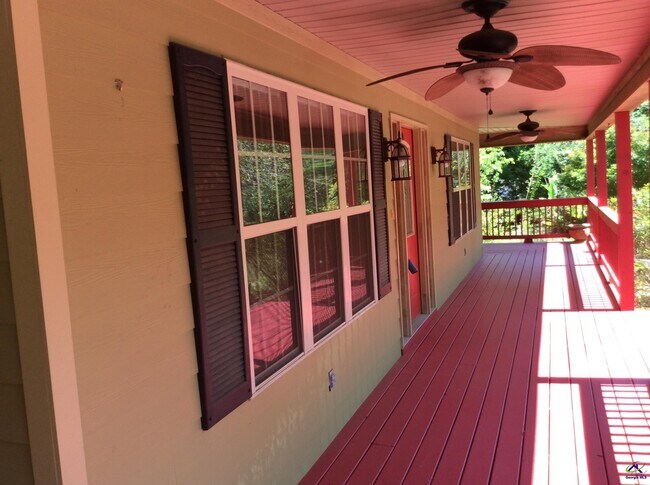 Building Photo - 464 Loblolly Ln