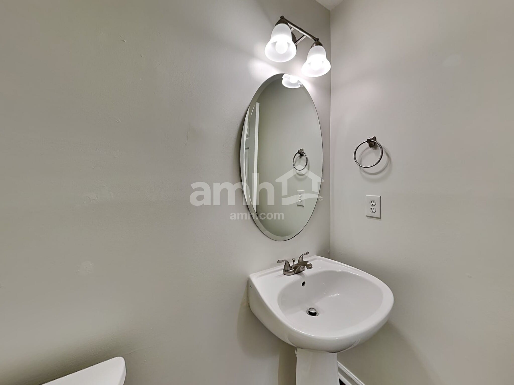 Building Photo - 520 Dogwood Creek Pl