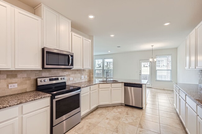 Building Photo - 14715 Bedstraw Dr