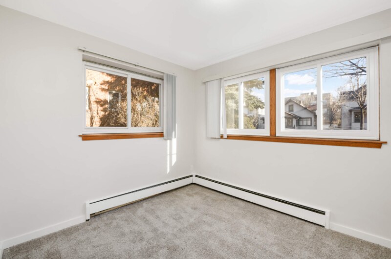 Building Photo - 3212 Fremont Ave S