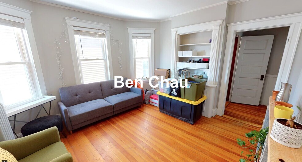 Building Photo - 243 Summer St