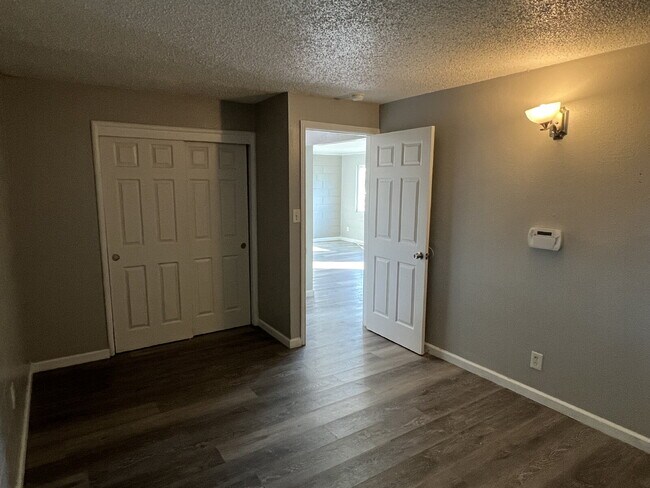 Building Photo - 782 Music Ave