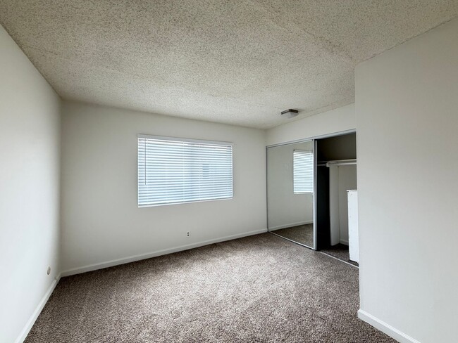 Building Photo - 4115 Hilaria Way