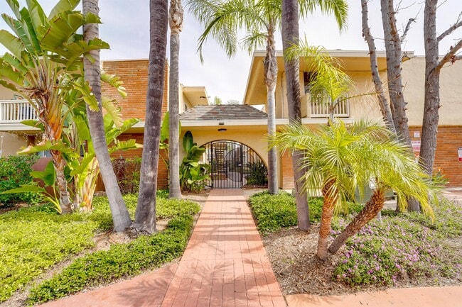 Building Photo - 505 E Madison Ave