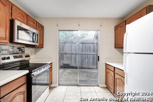 Building Photo - 9503 Elm Glen