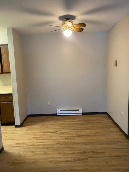 Building Photo - 305-315 S Eyder Ave