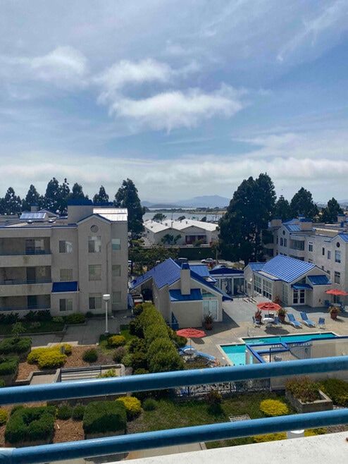 Building Photo - 535 Pierce St